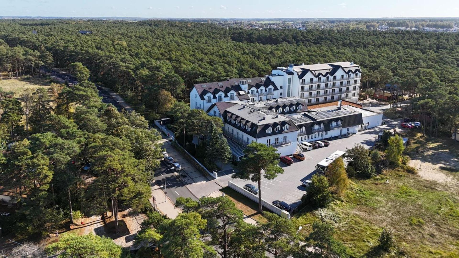 Hotel Jantar Wellness & Spa Ustka Exterior foto